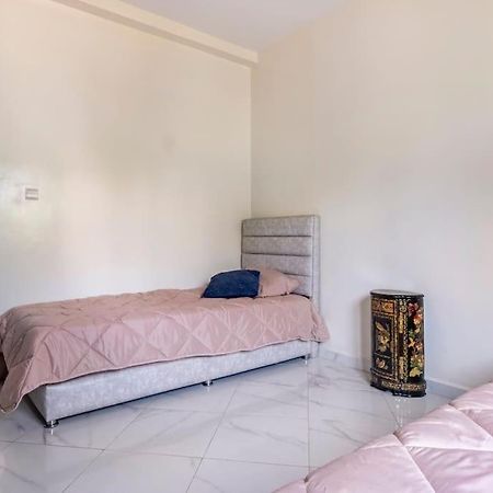 Appartement Chaleureux Et Calme, Parking, Jardin Agadir Buitenkant foto